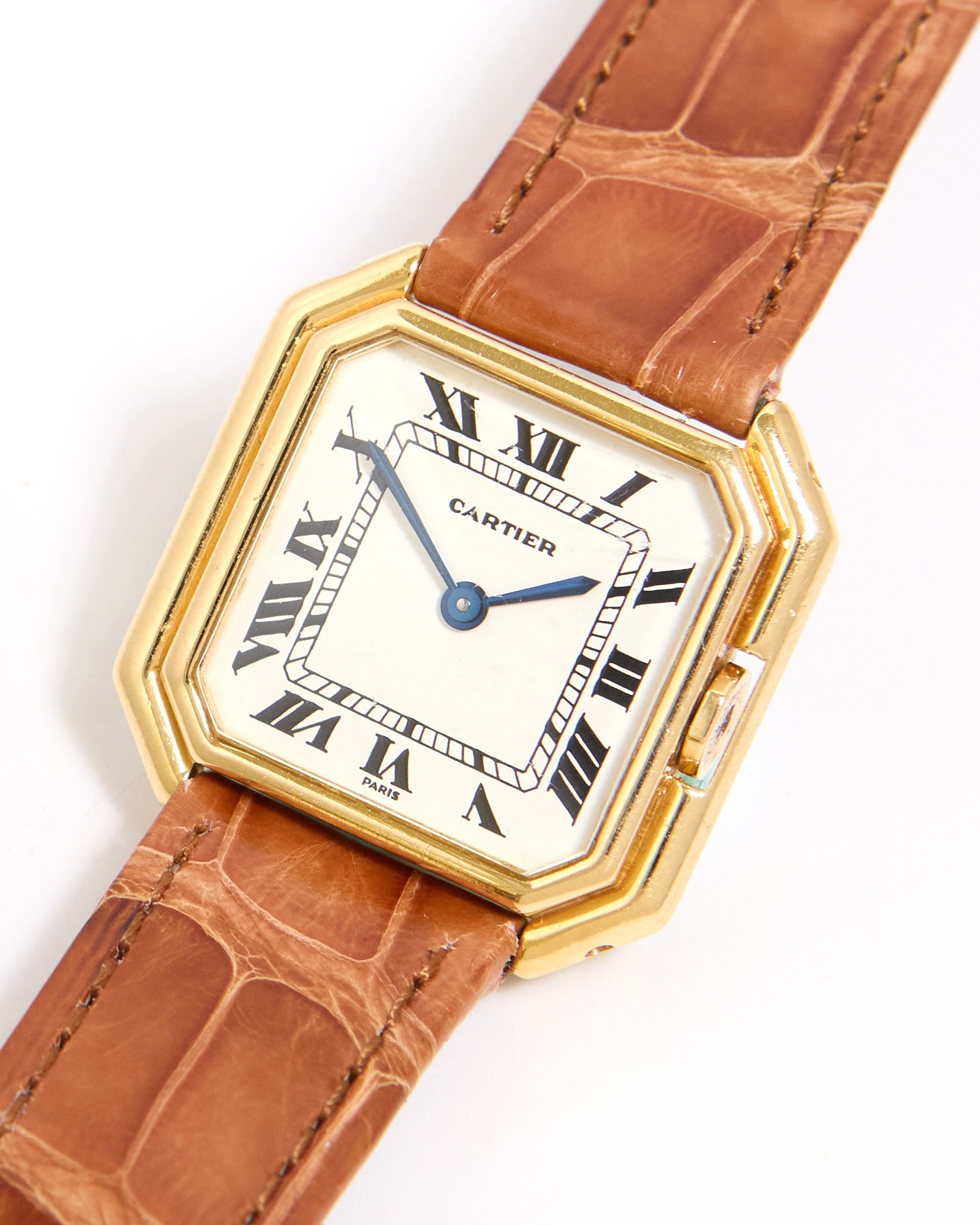 Cartier Ceinture 78099 with Paris Dial in Yellow Gold Case on Leather Strap and Buckle