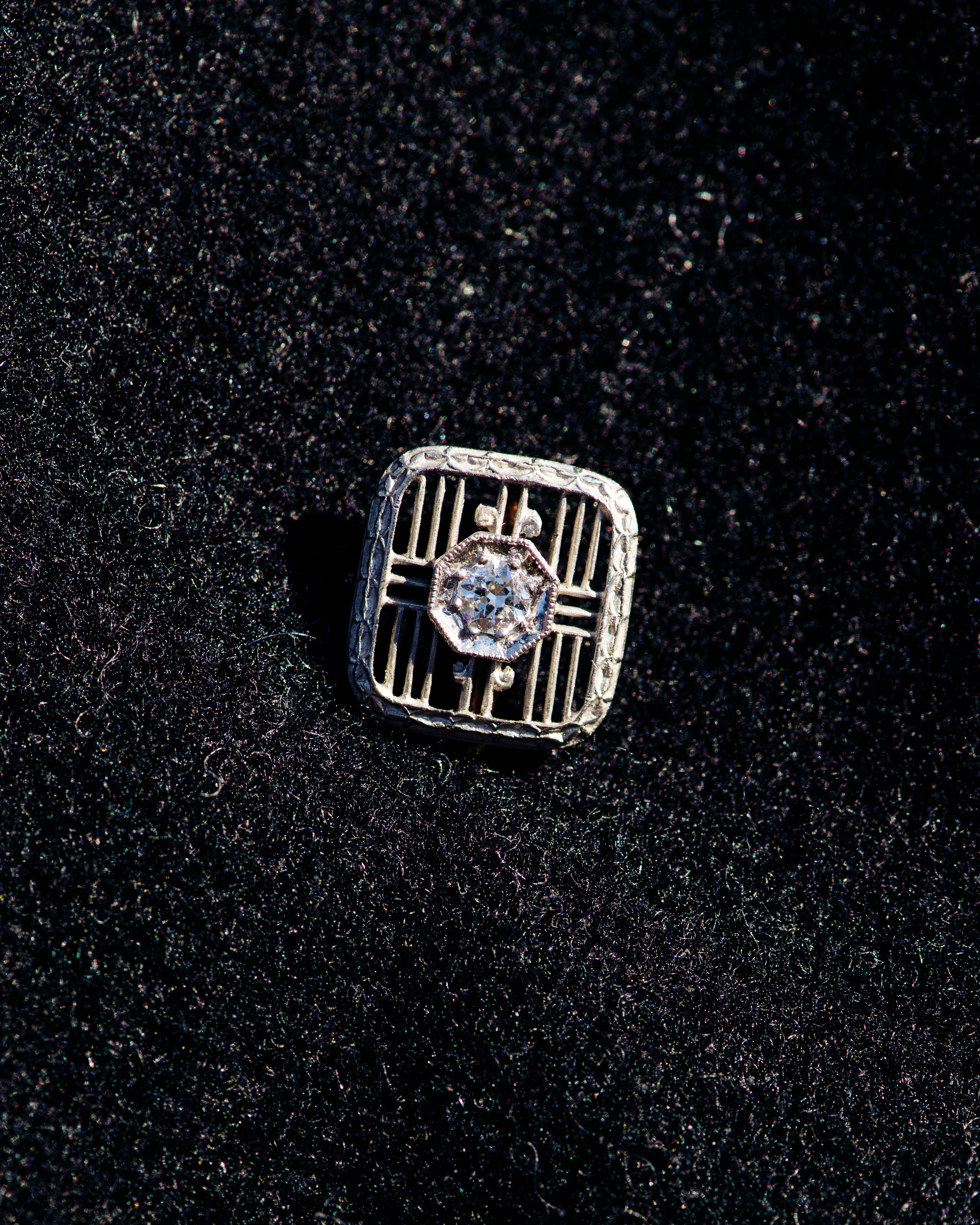 Art Deco Diamond Filigree Stick Pin