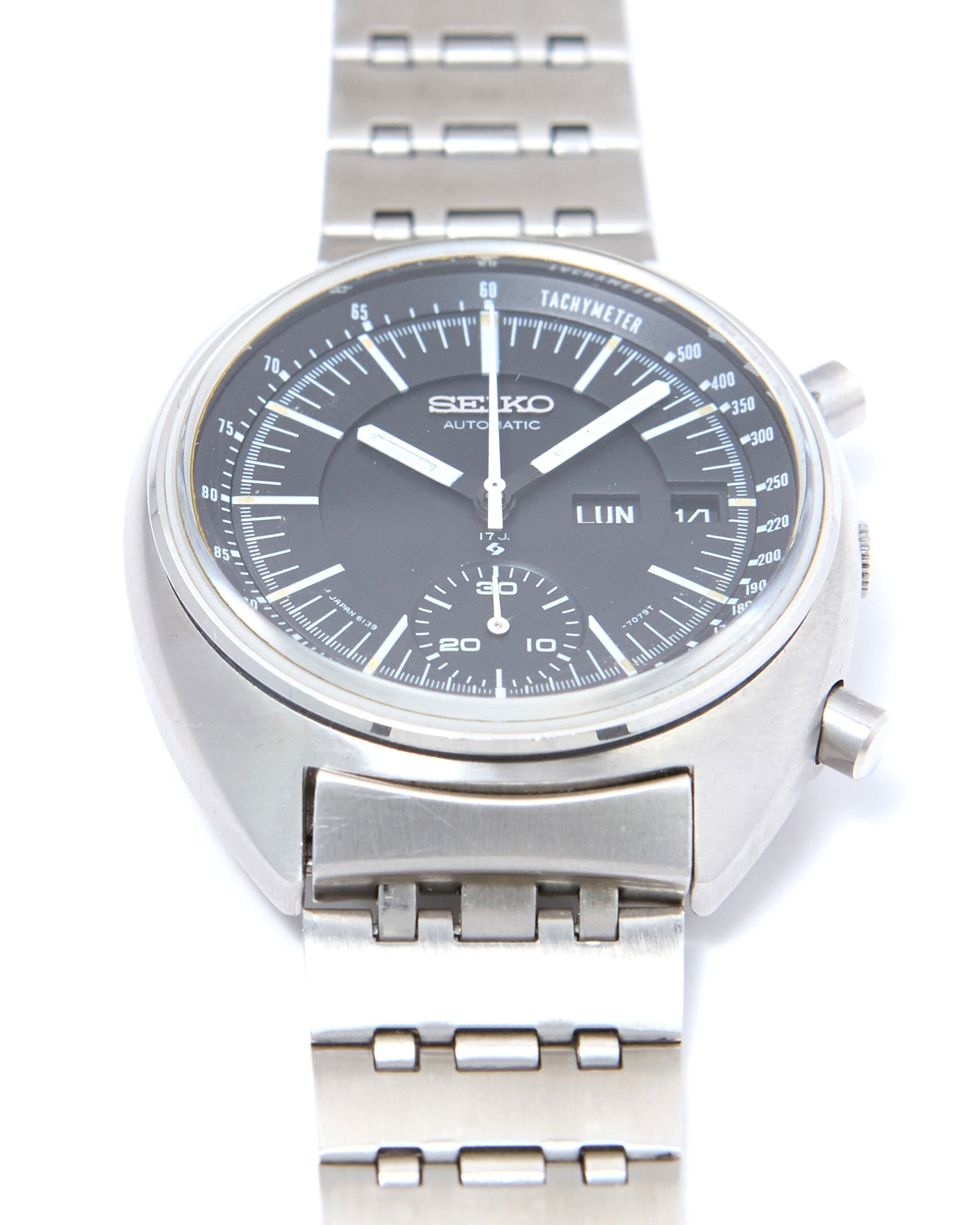 Seiko Chronograph "Baby Jumbo Speedy" 6139-7039 Black Dial in Steel Case on Steel Bracelet