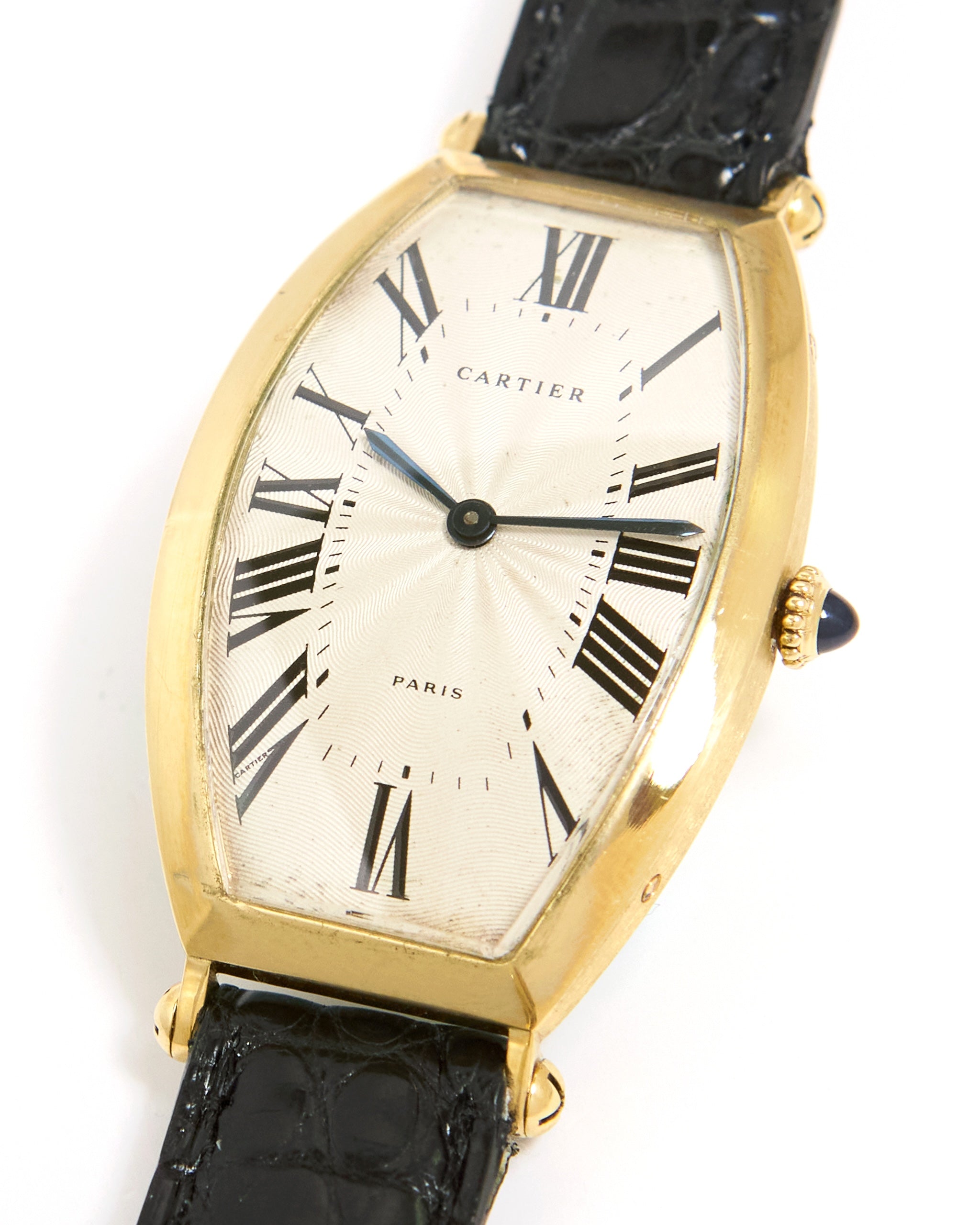 Cartier Tonneau 89590016 Paris Dial in Yellow Gold on Leather Strap and Buckle
