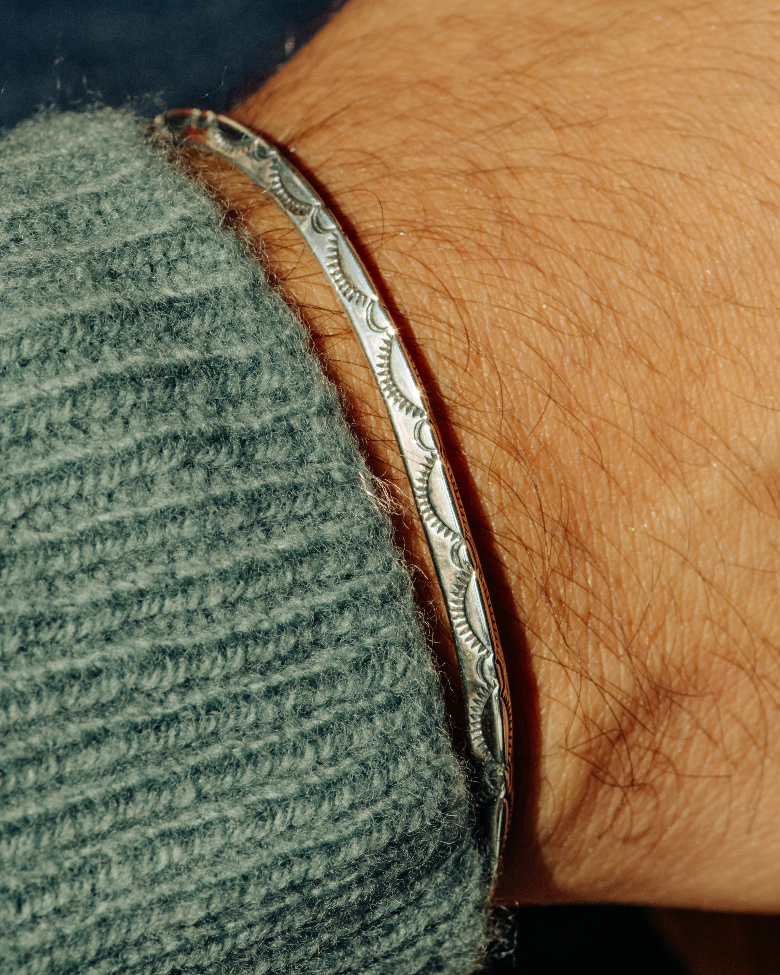 Men's Extra Thin Triangle Bracelet