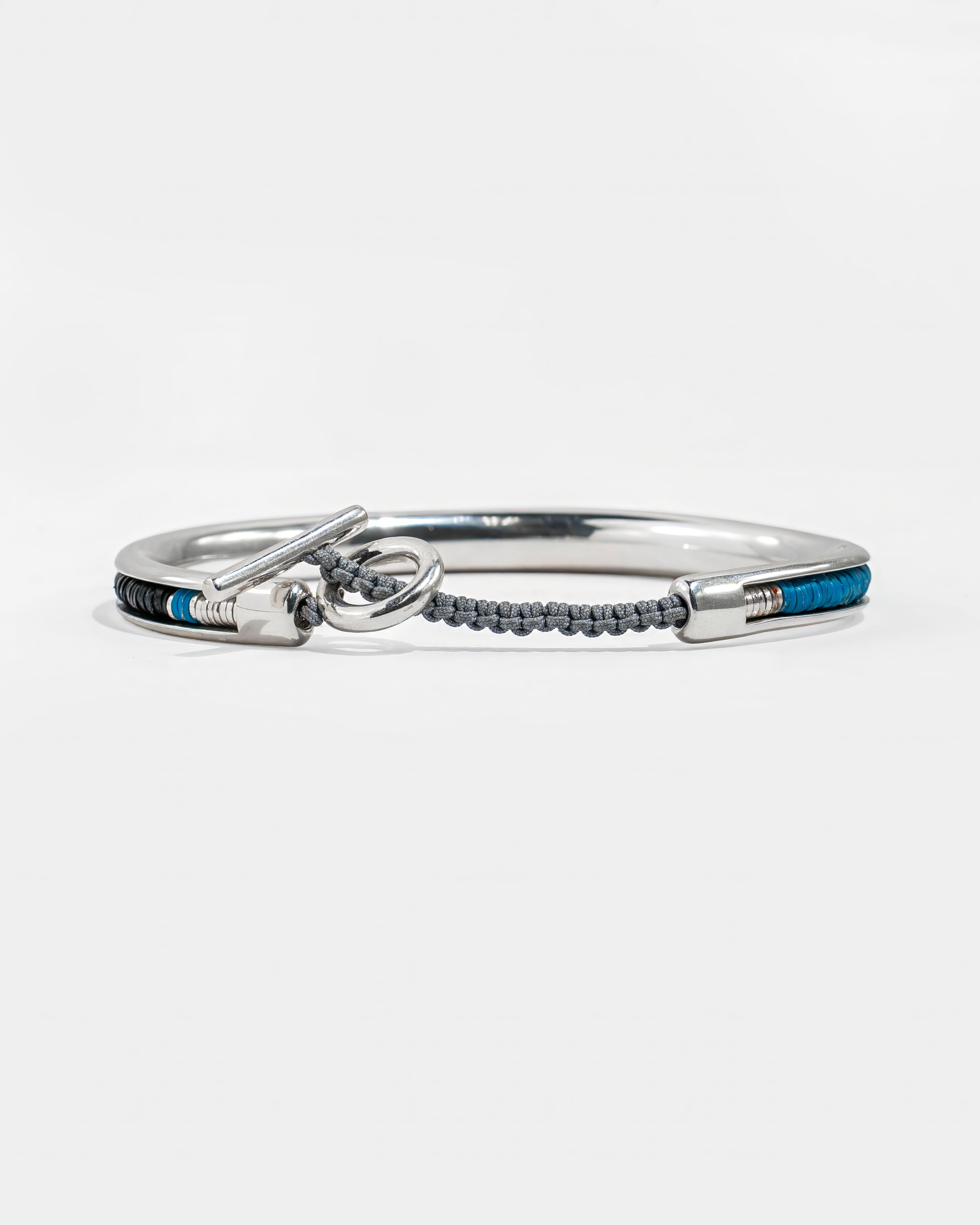 Oblong Square Cuff Blue Pattern