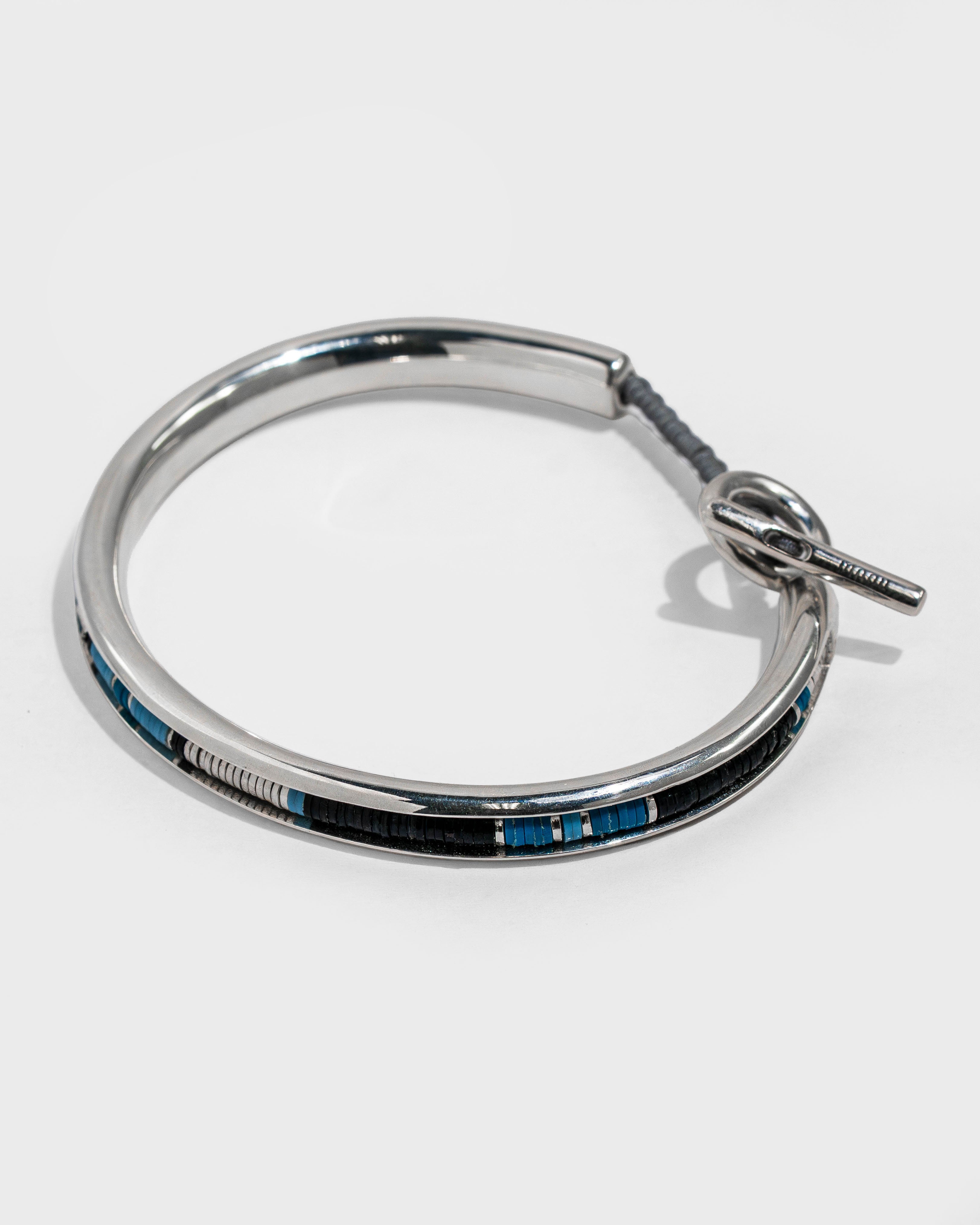 Oblong Square Cuff Blue Pattern