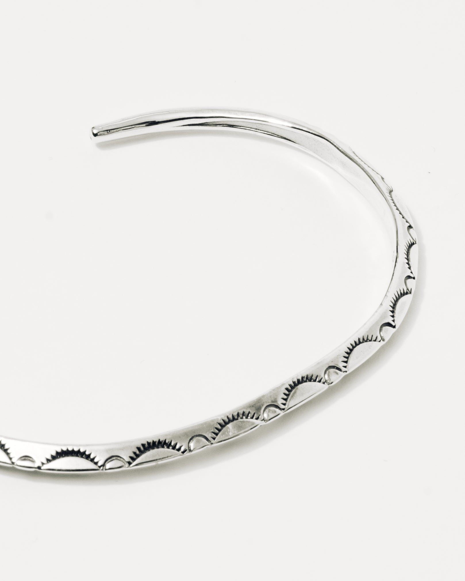 Men's Extra Thin Triangle Bracelet