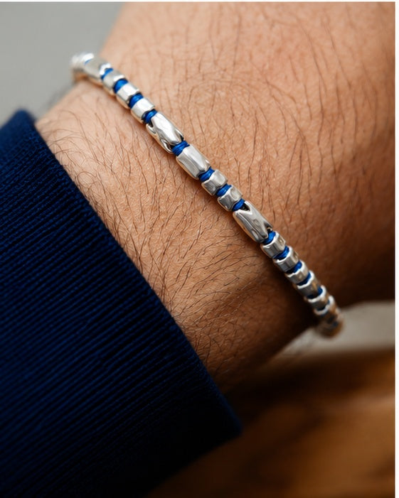 Dryp-2 Bracelet in Silver with Blue African Discs