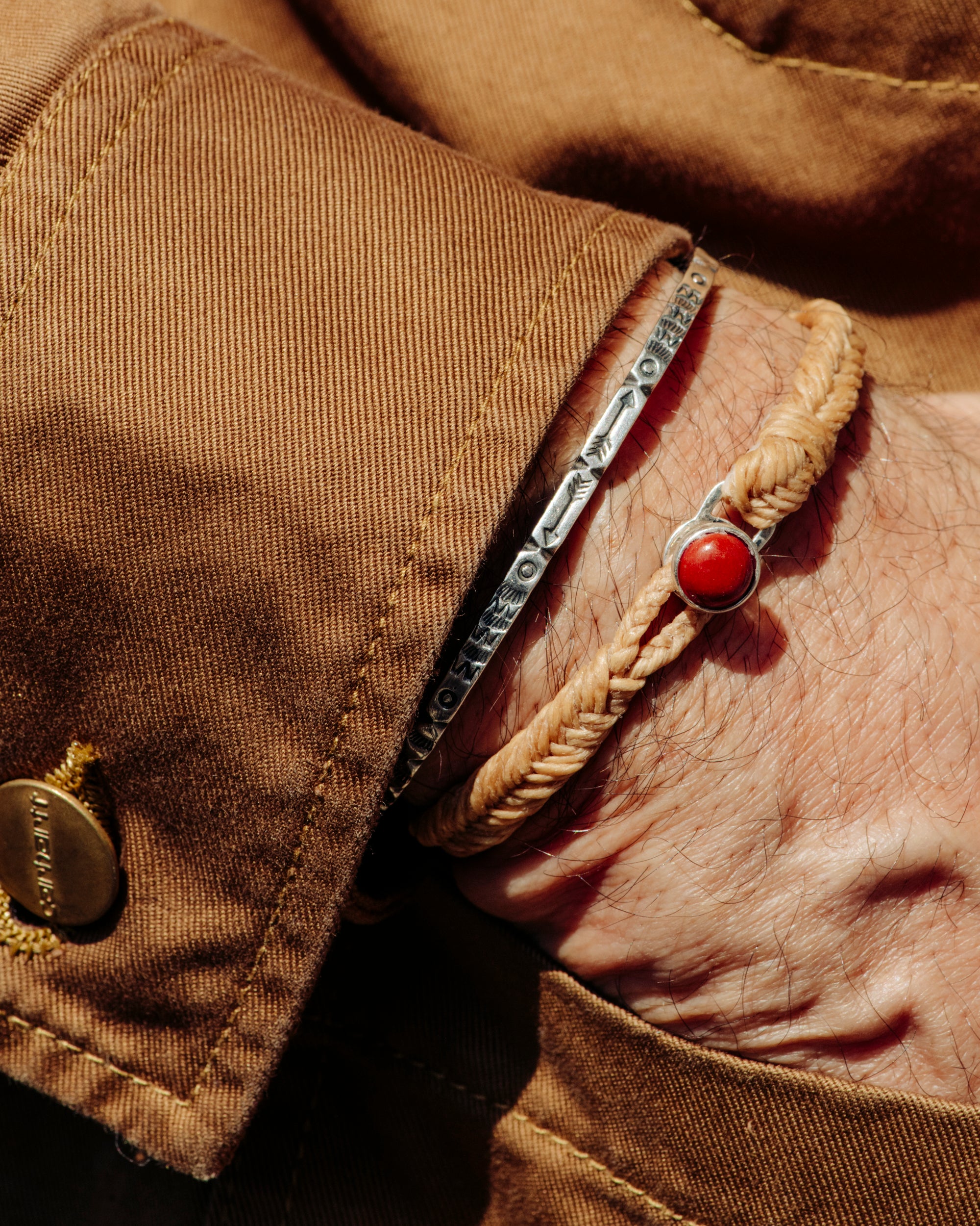 Jasper Button Fishtail Bracelet