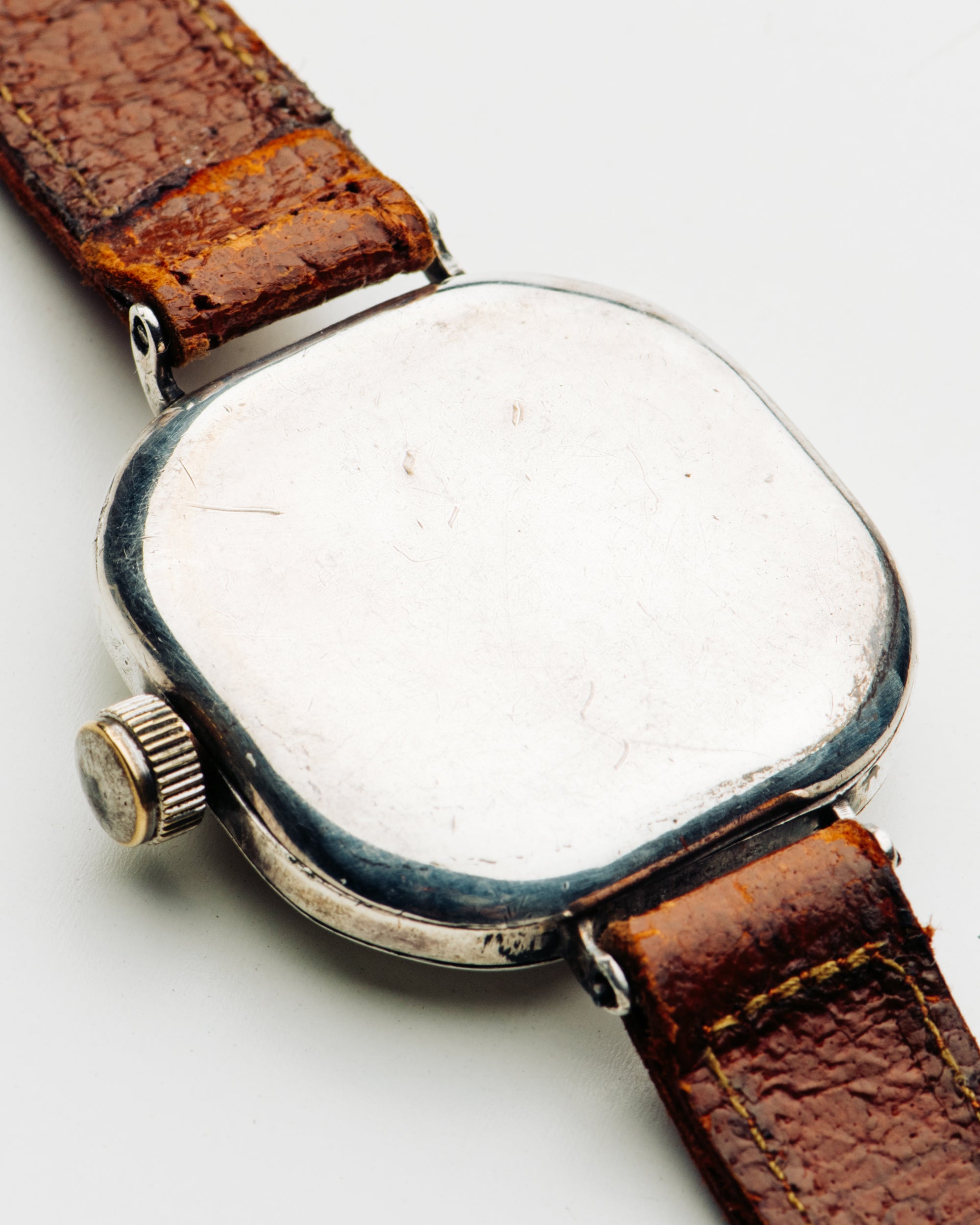 Porcelain Red Minute Mark Dial “Big Crown”